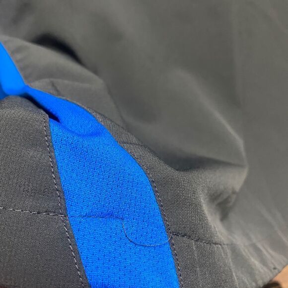 Nike Grey & Royal Dri-Fit Quarter Zip Lightweight Pullover - Picture 8 of 8